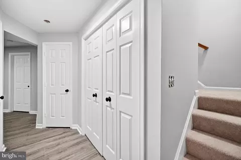 Entry Way - 672 Ripplebrook Dr, Culpeper, VA 22701 photo 2 of 3