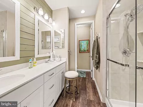 Bath - 169 Vaughn Ct, Culpeper, VA 22701 photo 3 of 5