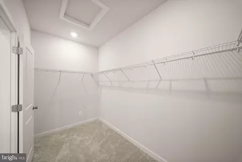 Entry Way - 2320 Hawkshill Dr, Jeffersonton, VA 22724 photo 16 of 19