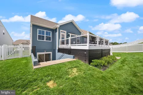 Exterior - 2320 Hawkshill Dr, Jeffersonton, VA 22724 photo 11 of 16