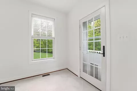 Entry Way - 14254 Deertrack Trl, Culpeper, VA 22701 photo 12 of 12