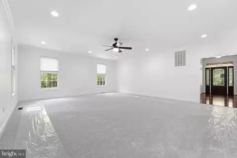 Living - 14254 Deertrack Trl, Culpeper, VA 22701 photo 1 of 2
