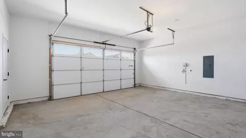 Entry Way - 15035 Passion Ln, Culpeper, VA 22701 photo 10 of 14
