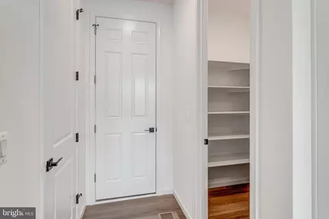 Entry Way - 1945 Sunset Ln, Culpeper, VA 22701 photo 7 of 14