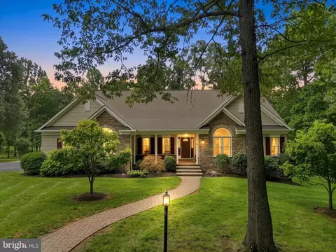 8244 Still Pond Ln, Culpeper, VA 22701