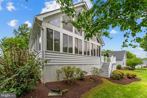 Exterior - 1012 Golf Dr, Culpeper, VA 22701 photo 8 of 10