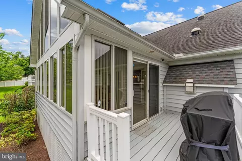 Exterior - 1012 Golf Dr, Culpeper, VA 22701 photo 7 of 10