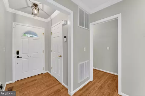 Entry Way - 1012 Golf Dr, Culpeper, VA 22701 photo 2 of 3