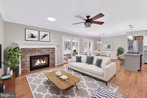 Living - 1012 Golf Dr, Culpeper, VA 22701 photo 1 of 4