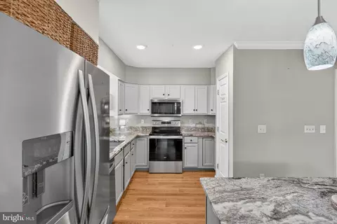 Kitchen - 1012 Golf Dr, Culpeper, VA 22701 photo 2 of 7