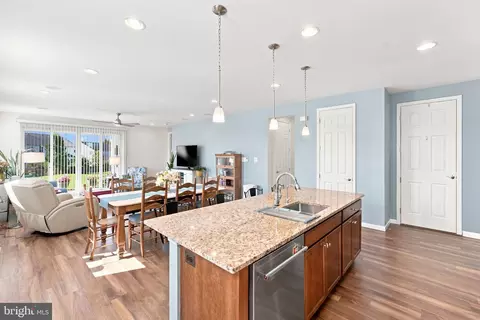 Kitchen - 2159 Juniper Dr, Culpeper, VA 22701 photo 6 of 10