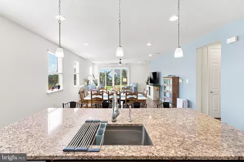 Kitchen - 2159 Juniper Dr, Culpeper, VA 22701 photo 3 of 10