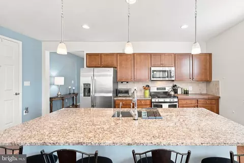 Kitchen - 2159 Juniper Dr, Culpeper, VA 22701 photo 9 of 10