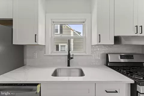Kitchen - 1818 Orange Rd, Culpeper, VA 22701 photo 4 of 5