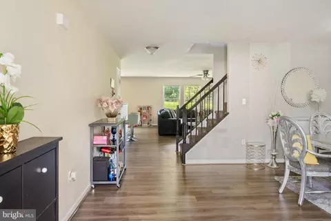 Entry Way - 859 Woodcrest Loop, Culpeper, VA 22701 photo 1 of 8