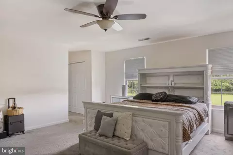Bedroom - 859 Woodcrest Loop, Culpeper, VA 22701 photo 4 of 6
