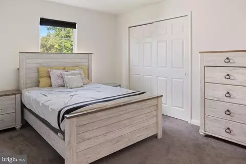 Bedroom - 859 Woodcrest Loop, Culpeper, VA 22701 photo 1 of 6