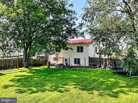 Exterior - 617 Briscoe St, Culpeper, VA 22701 photo 6 of 8