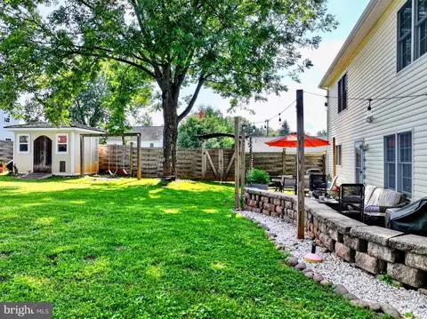 Exterior - 617 Briscoe St, Culpeper, VA 22701 photo 2 of 8