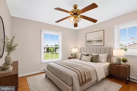 Bedroom - 236 Chestnut Dr, Culpeper, VA 22701 photo 2 of 5