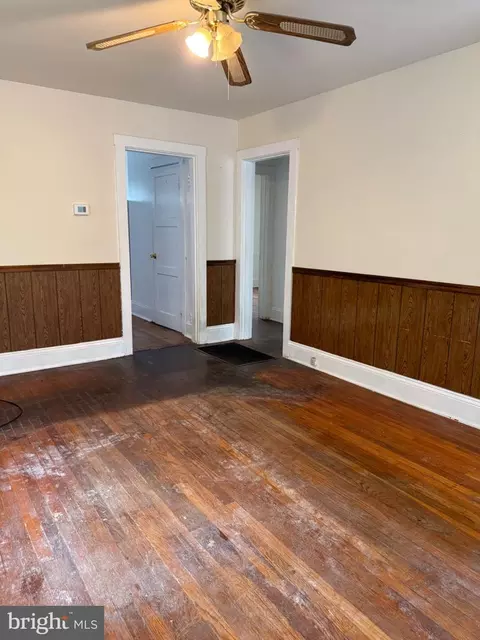 Entry Way - 329 Spring St, Culpeper, VA 22701 photo 1 of 3