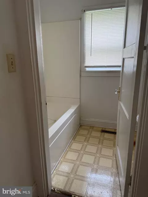Entry Way - 329 Spring St, Culpeper, VA 22701 photo 3 of 3