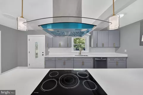 Kitchen - 11269 Cedar Ave, Culpeper, VA 22701 photo 1 of 2