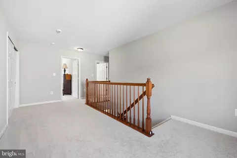 Entry Way - 830 Woodcrest Loop, Culpeper, VA 22701 photo 3 of 7