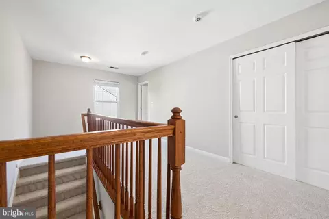 Entry Way - 830 Woodcrest Loop, Culpeper, VA 22701 photo 4 of 7