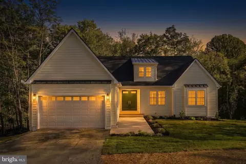 9389 Old Turnpike Rd, Culpeper, VA 22701