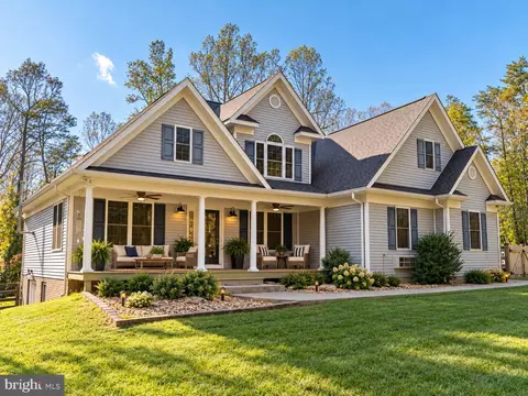18339 Dogwood Trail Dr, Jeffersonton, VA 22724
