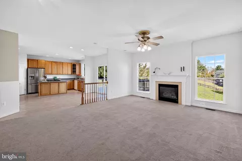 Living - 863 Fox Den Rd, Culpeper, VA 22701 photo 5 of 6