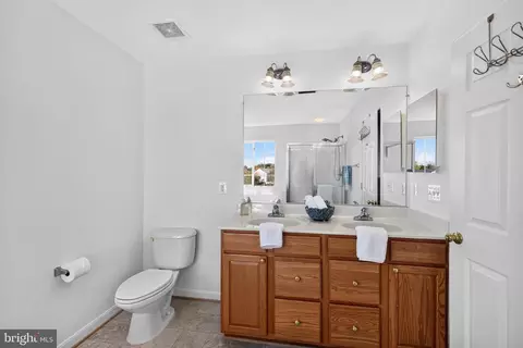 Bath - 863 Fox Den Rd, Culpeper, VA 22701 photo 1 of 3