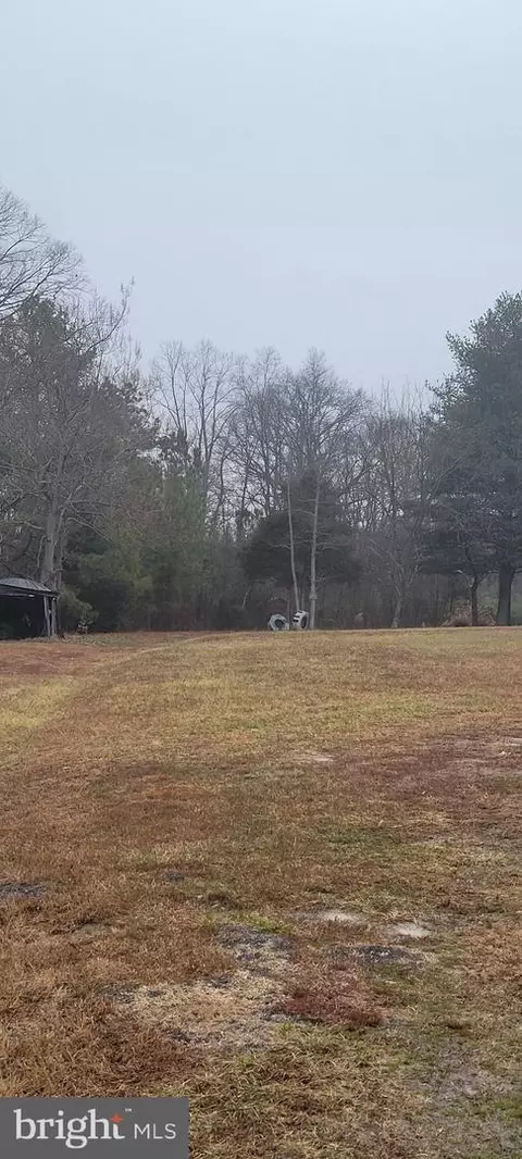 20203 Harris Rd, Ruther Glen, VA 22546