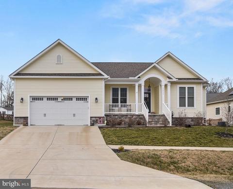 17477 Coolidge Ln, Bowling Green, VA 22427