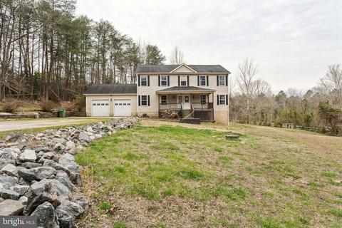 11490 Fredericksburg Tpke, Woodford, VA 22580