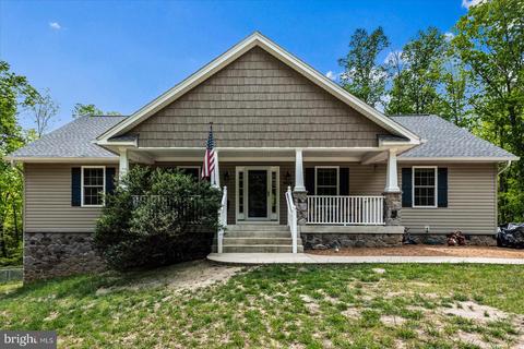 9404 Fredericksburg Tpke, Woodford, VA 22580
