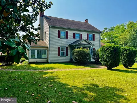 621 Main St, Port Royal, VA 22535