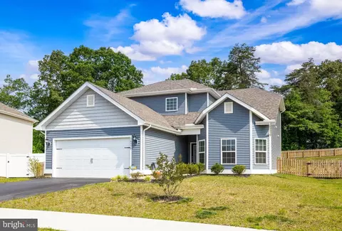 16979 Brookwood Dr, Bowling Green, VA 22427