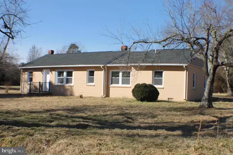 19275 Perimeter Rd, Milford, VA 22514