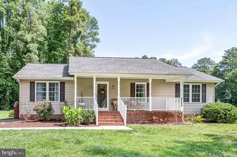 12111 Red Pine Rd, Ruther Glen, VA 22546