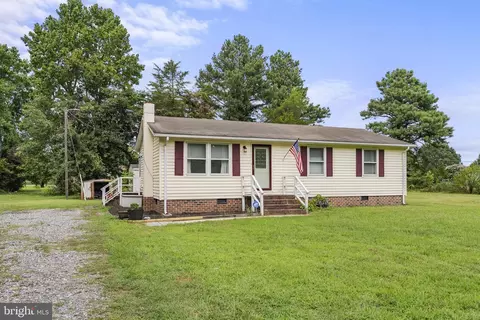 14747 Devils Three Jump Rd, Milford, VA 22514