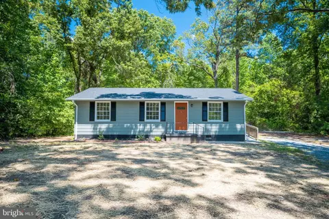 17287 Spruce Ct, Ruther Glen, VA 22546