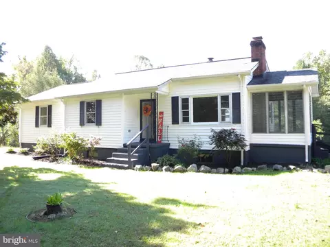 22188 Colemans Mill Rd, Ruther Glen, VA 22546
