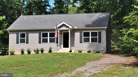 12111 White Bark Rd, Ruther Glen, VA 22546