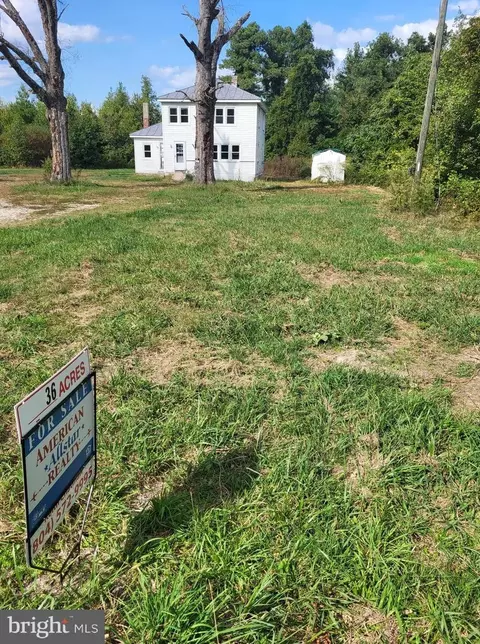 18491 Frog Level Rd, Ruther Glen, VA 22546