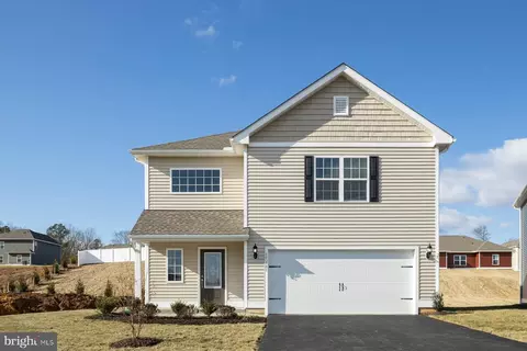 17050 Rollins Rd, Bowling Green, VA 22427