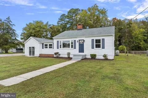 17244 Blatt Ave, Milford, VA 22514