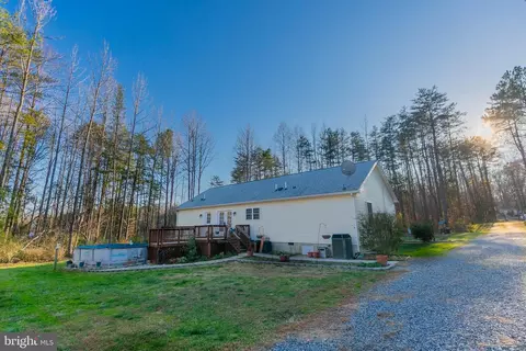 2083 Sizer Rd, Beaverdam, VA 23015 photo 16