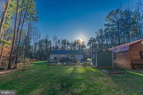 2083 Sizer Rd, Beaverdam, VA 23015 photo 17